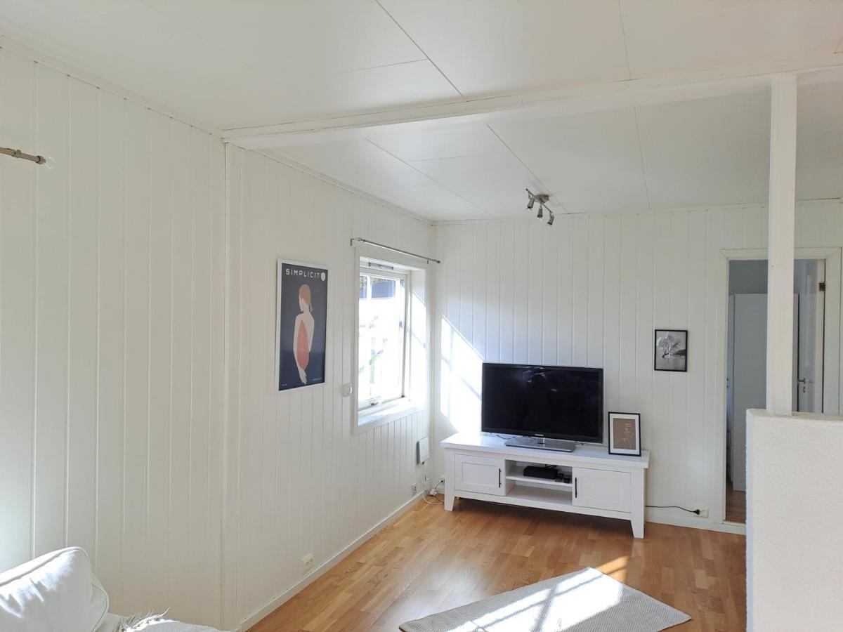 Warm And Cozy Apartment With Panoramic View Above The City Center Тромсьо Екстериор снимка